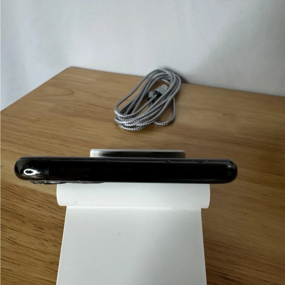 Apple iPhone 11Pro Max 64G black- Space Gray
